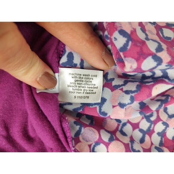 Lane Bryant Women s Size 14/16 Purple 3 Quarter Sleeves V Neck Tee - Picture 7 of 7